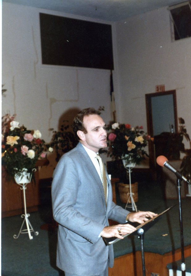 Craig an Amway Diamond sharing his testimony and an encouraging message at our wedding.